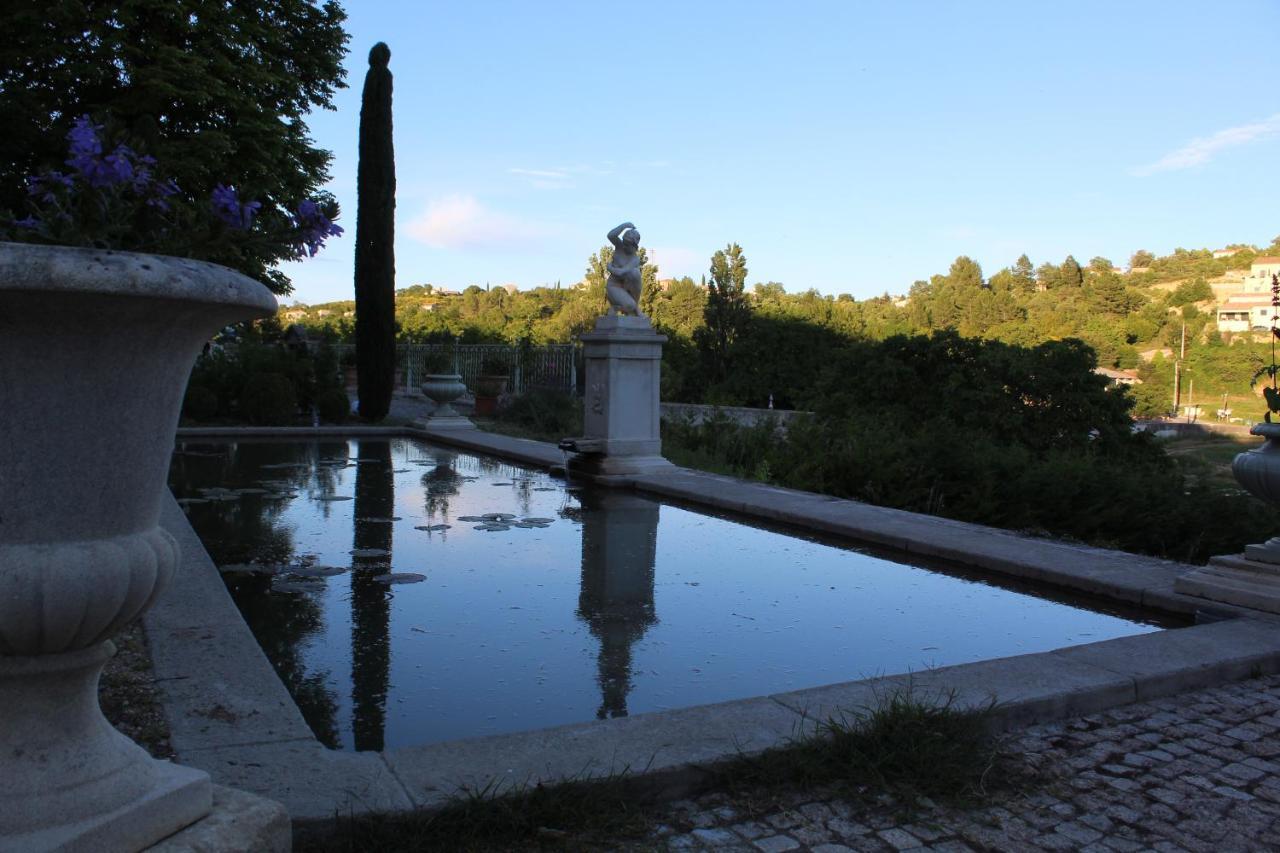 Chateau Du Grand Jardin Valensole Exteriör bild