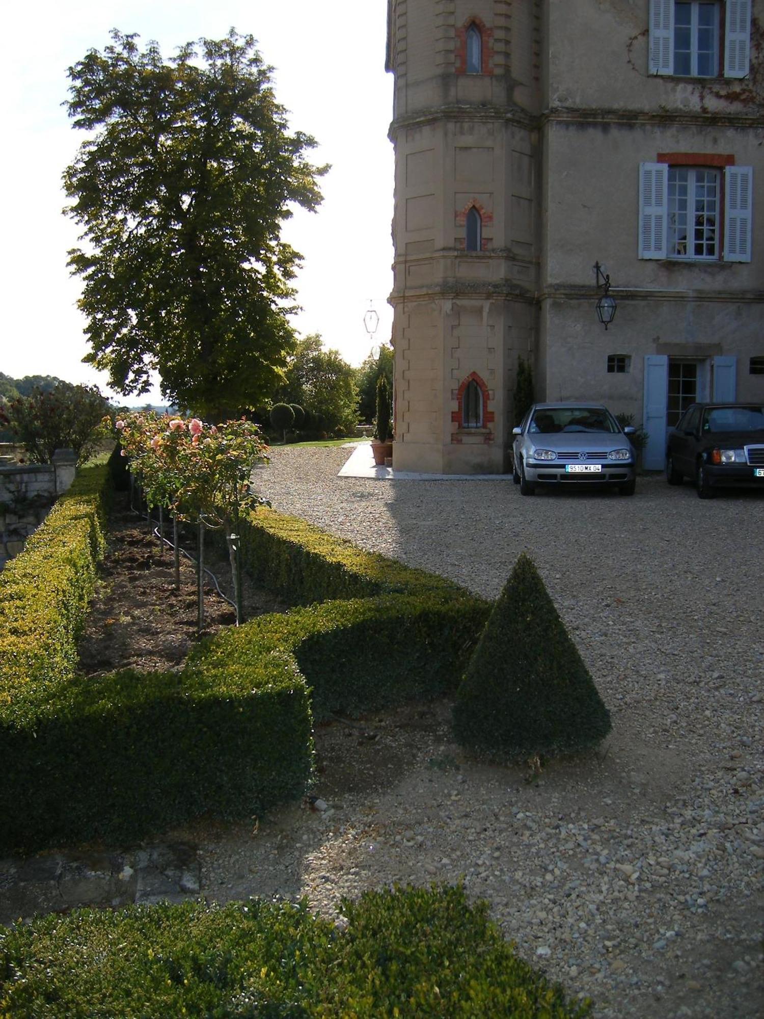 Chateau Du Grand Jardin Valensole Exteriör bild