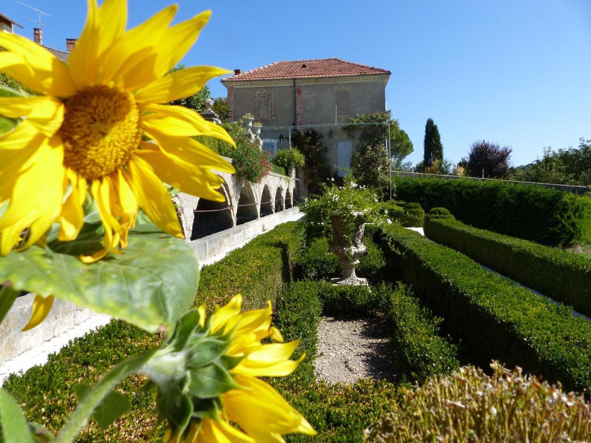 Chateau Du Grand Jardin Valensole Exteriör bild